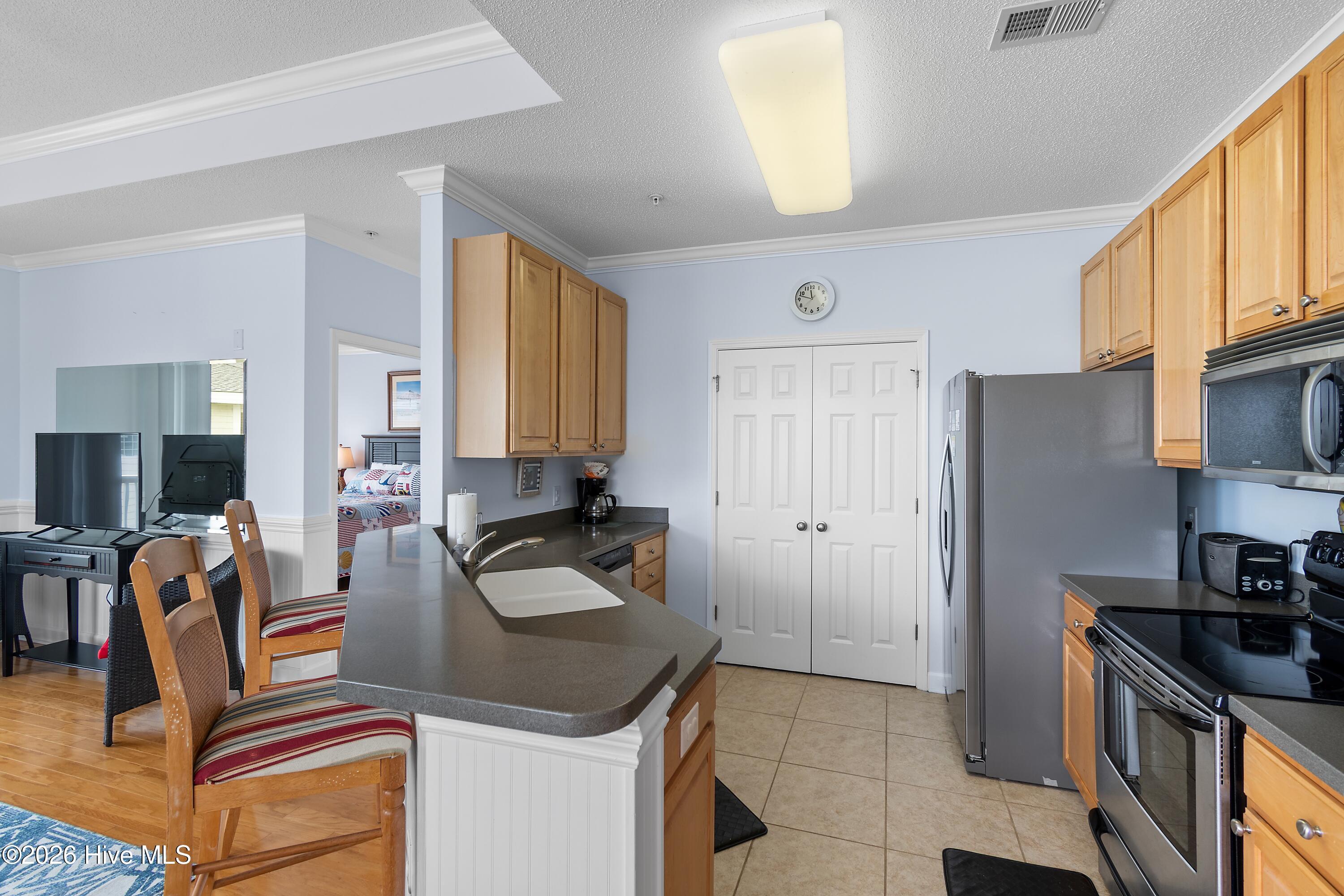 1135 Park Road Southwest, Unit 1304 Sunset Beach, NC 28468 - Photo 6 of 30 LW_May23 - 17