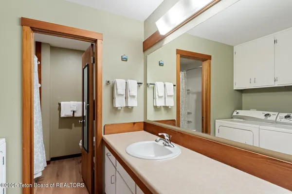 $850,000 | 3855 South Lake Creek Drive, Unit 112, Wilson, WY 83014