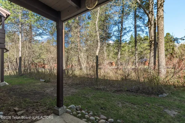 $850,000 | 3855 South Lake Creek Drive, Unit 112, Wilson, WY 83014