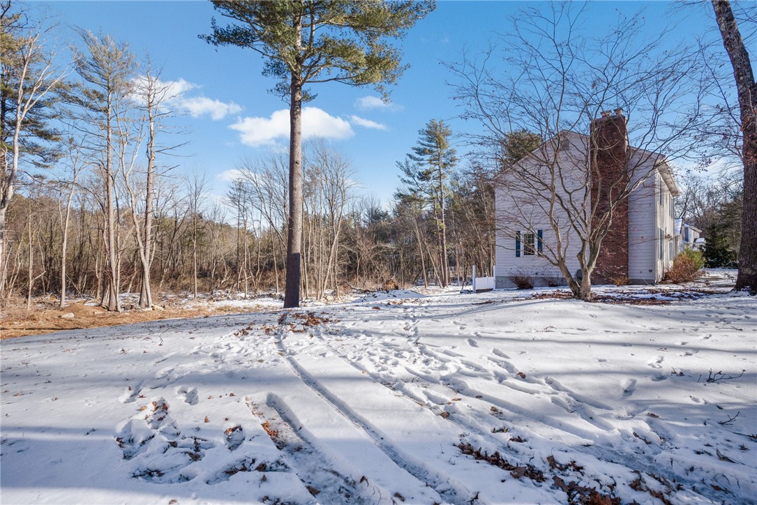 97 Mapleville Road Smithfield, RI 02828 - Photo 37 of 41