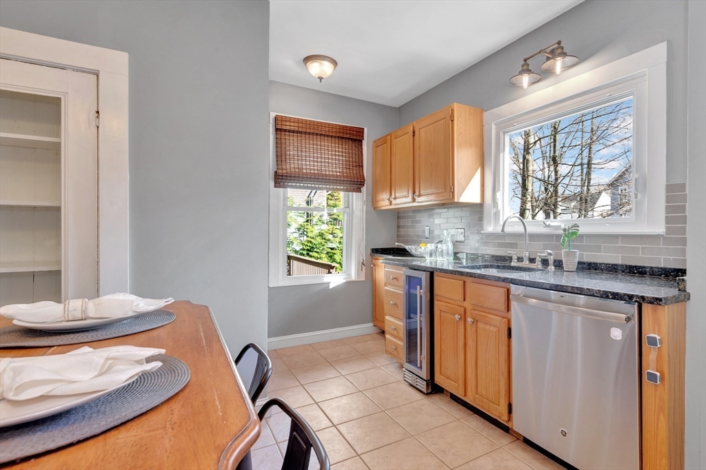 18 Hersam Street Stoneham, MA 02180 - Photo 17 of 39