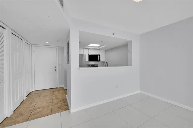 a view of livingroom with hardwood