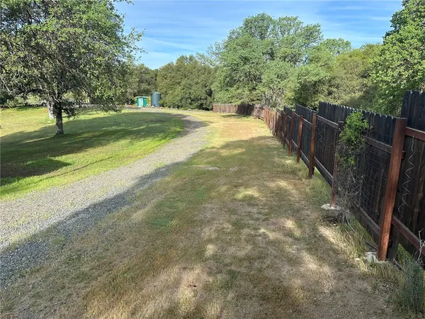 $775,000 | 4052-4054 Indian Peak Road, Mariposa, CA 95338