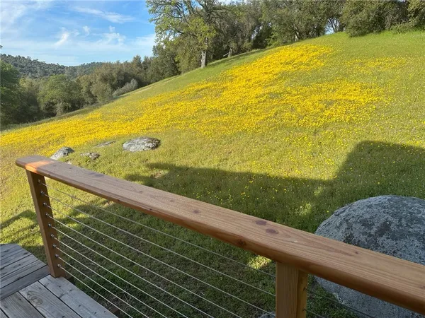 $775,000 | 4052-4054 Indian Peak Road, Mariposa, CA 95338