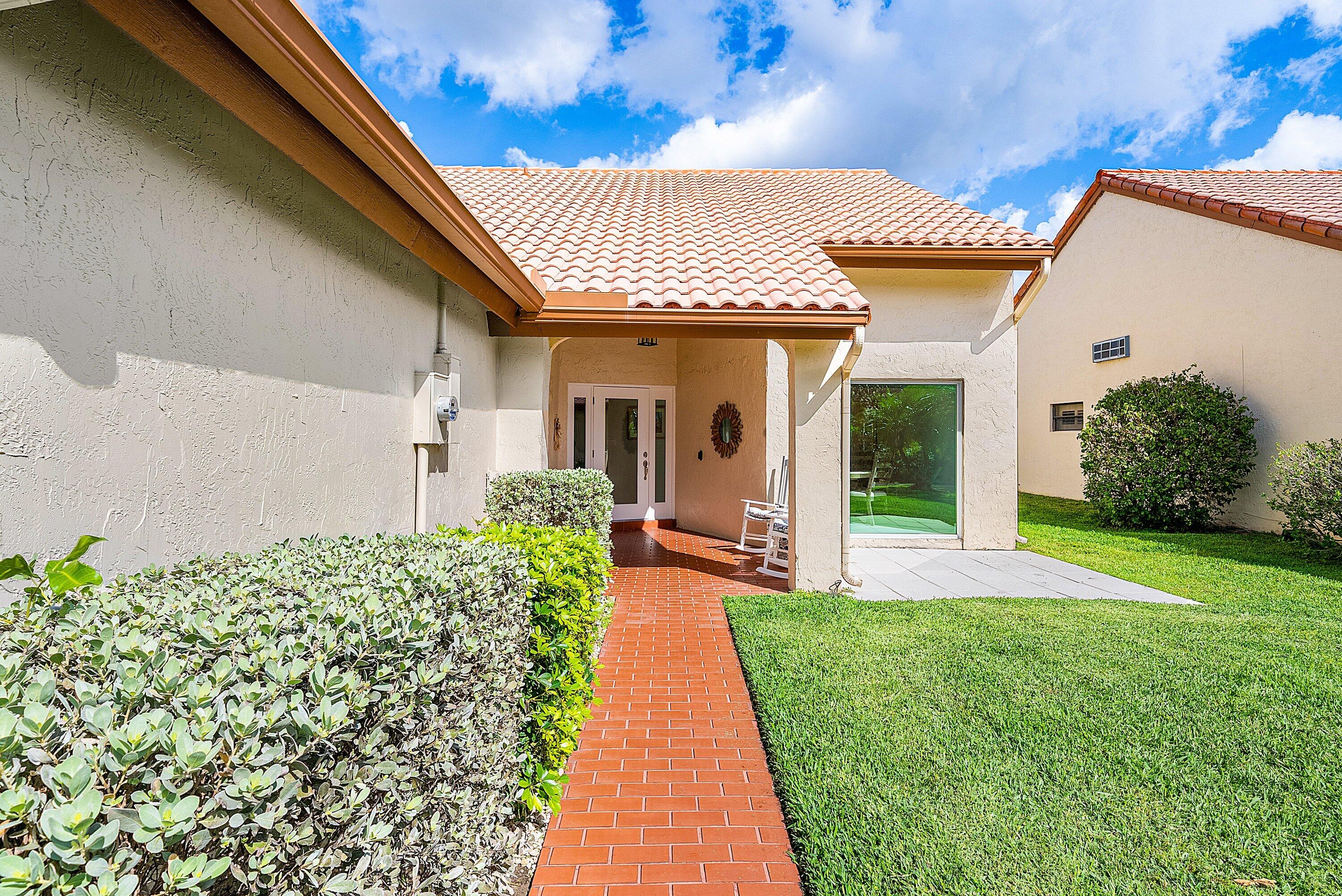 23373 Water Circle Boca Raton, FL 33486 - Photo 55 of 61 front entrance