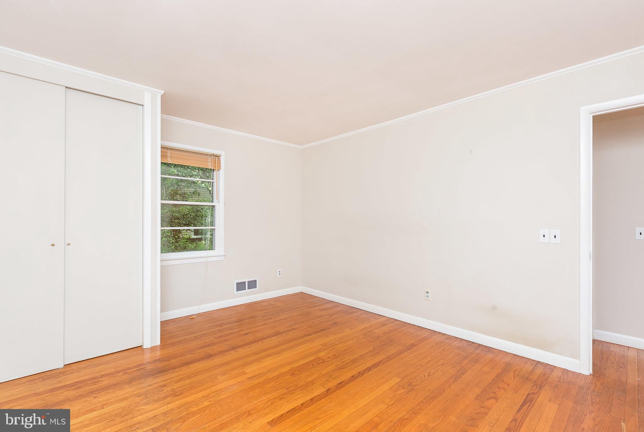 8811 Wolverton Road Baltimore, MD 21234 - Photo 16 of 30 Bedroom (Master)
