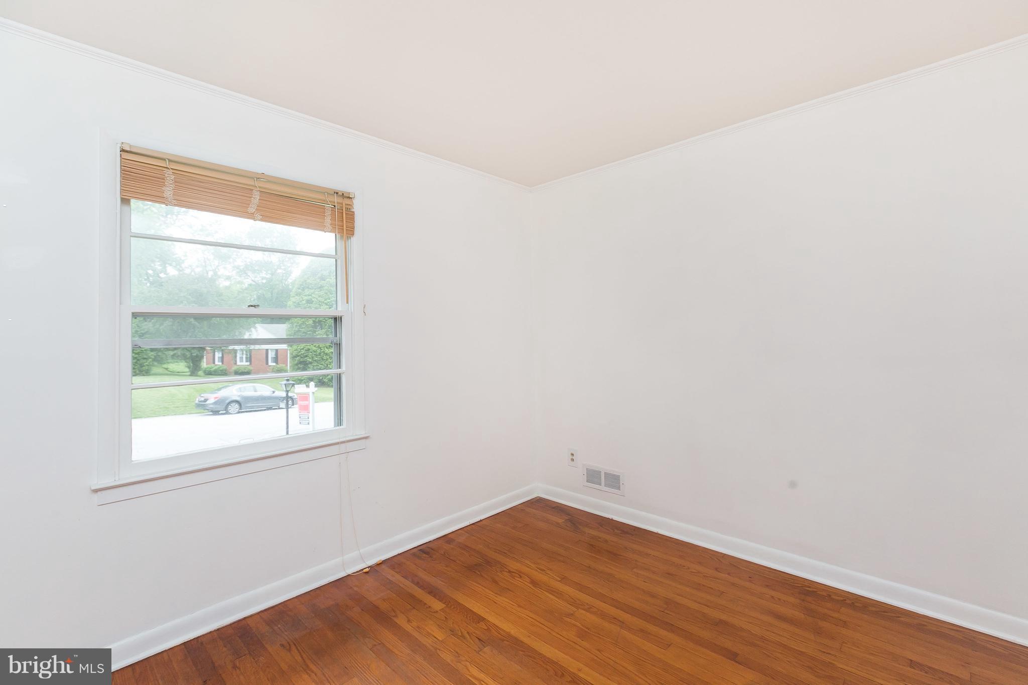 8811 Wolverton Road Baltimore, MD 21234 - Photo 22 of 30 Bedroom