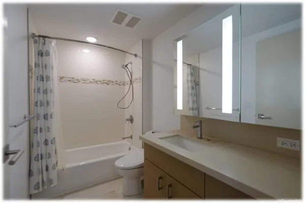 $3,000 | 555 South Street, Unit 3109, Honolulu, HI 96813