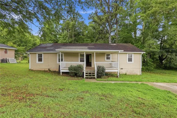 $250,000 | 6774 James D. Simpson Avenue, Douglasville, GA 30134