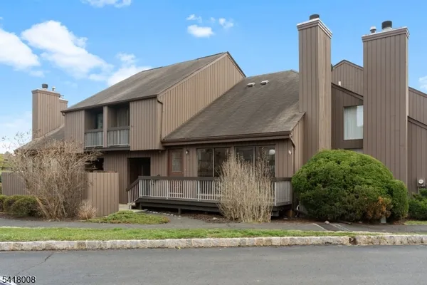 $465,000 | 3243 Bloomingdale Drive, Unit 43, Hillsborough, NJ 08844