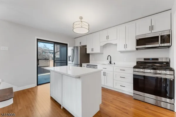 $465,000 | 3243 Bloomingdale Drive, Unit 43, Hillsborough, NJ 08844