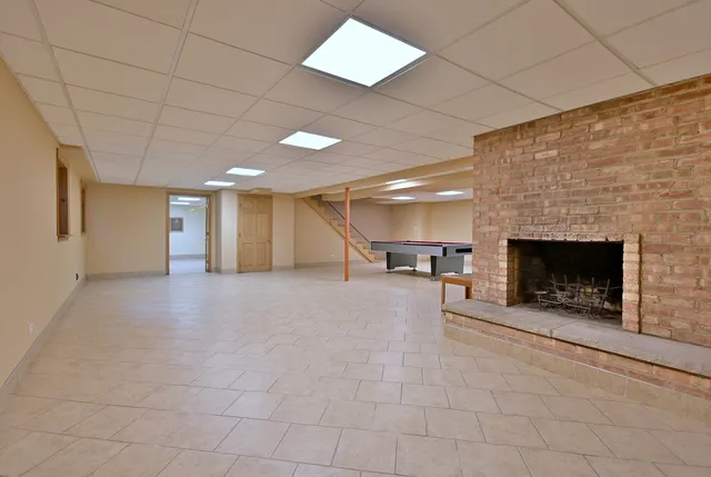 $1,230,000 | 1403 Forest Drive, Glenview, IL 60025