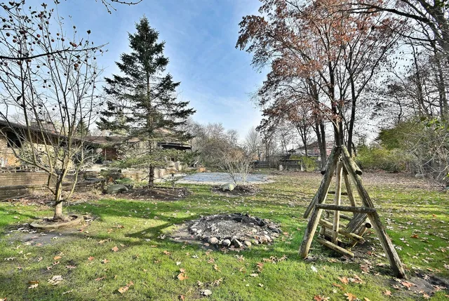 $1,230,000 | 1403 Forest Drive, Glenview, IL 60025