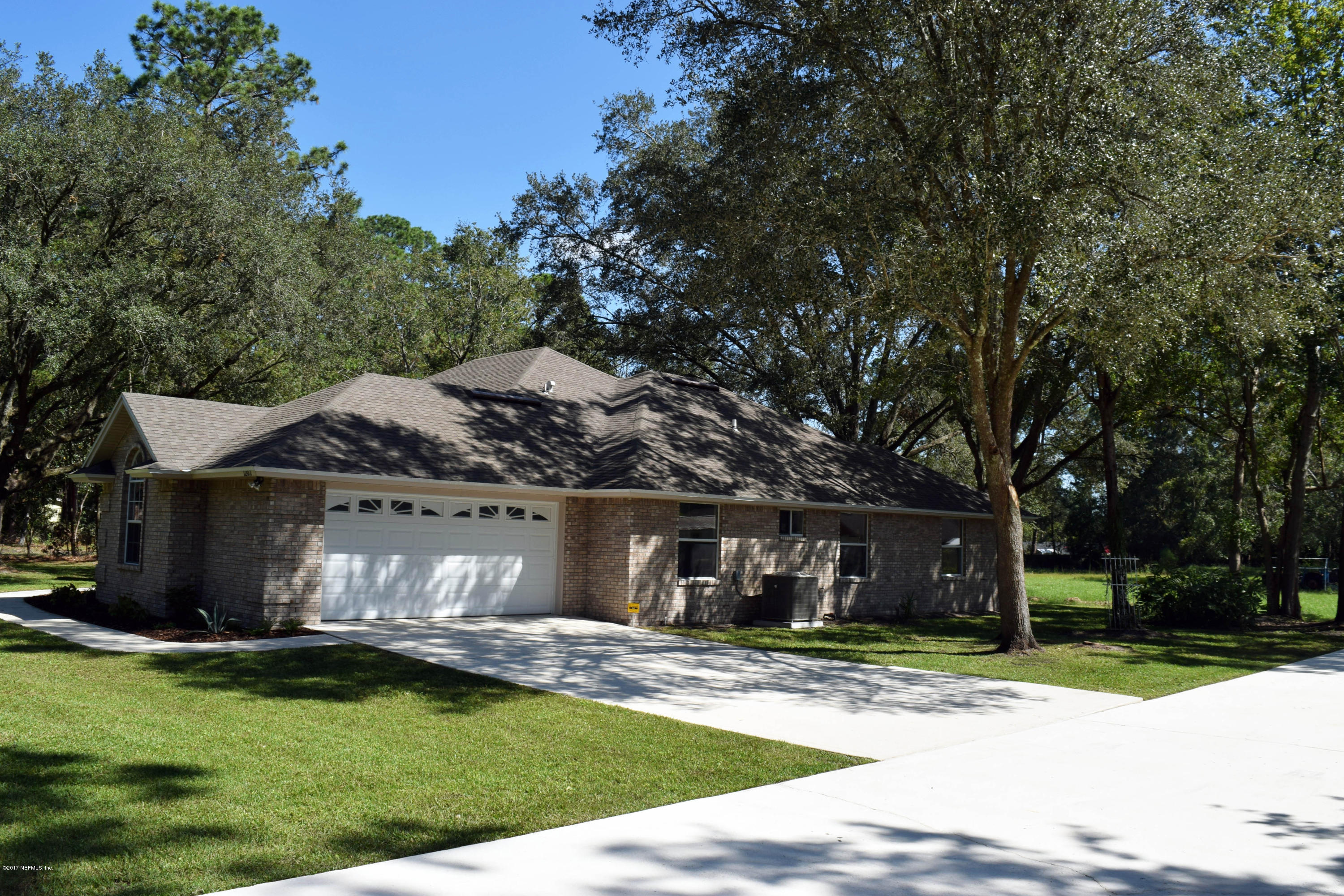 1201 Cox Road Jacksonville, FL 32221 - Photo 6 of 43 DSC_0787