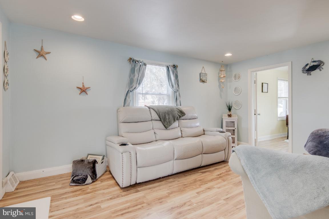 43 Waterview Road Baltimore, MD 21222 - Photo 15 of 39 Gallery Image 15
