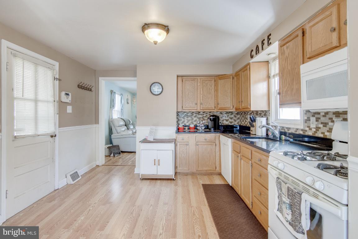 43 Waterview Road Baltimore, MD 21222 - Photo 7 of 39 Gallery Image 7