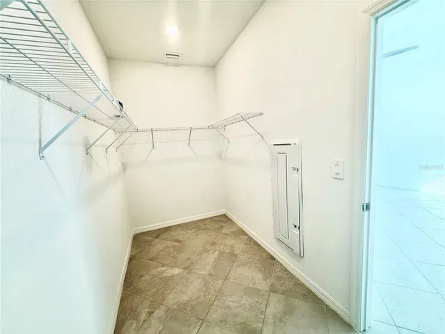 $2,600 | 10995 Pinot Drive, Venice, FL 34293