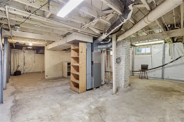 $220,000 | 2935 North Walnut Street, Avondale, MO 64117