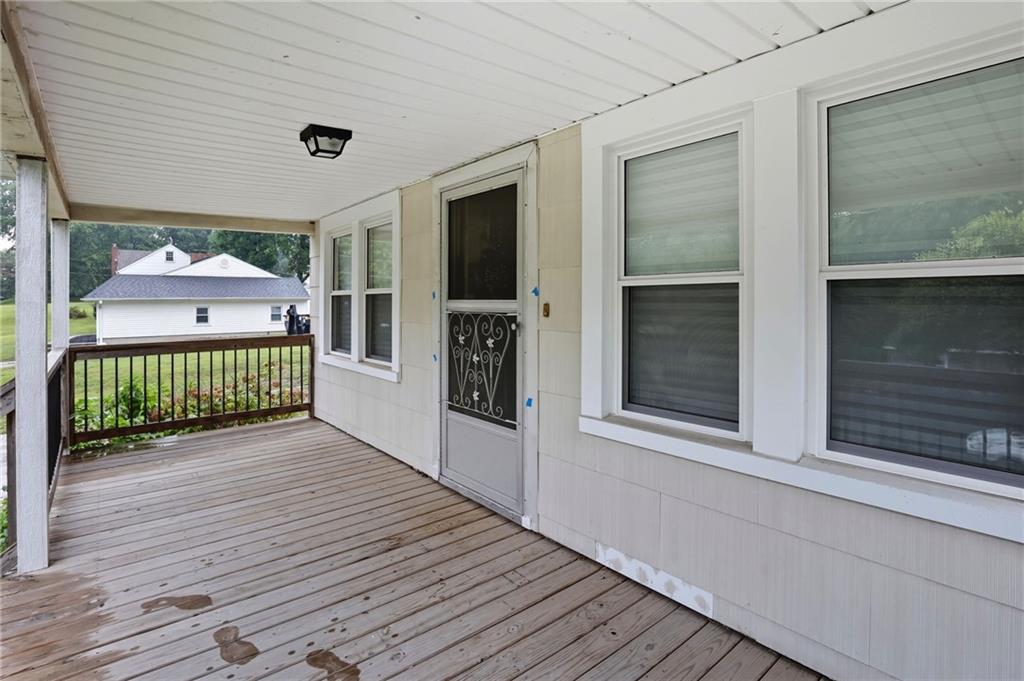 2935 North Walnut Street Avondale, MO 64117 - Photo 2 of 27