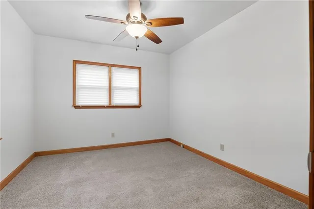 $220,000 | 2935 North Walnut Street, Avondale, MO 64117