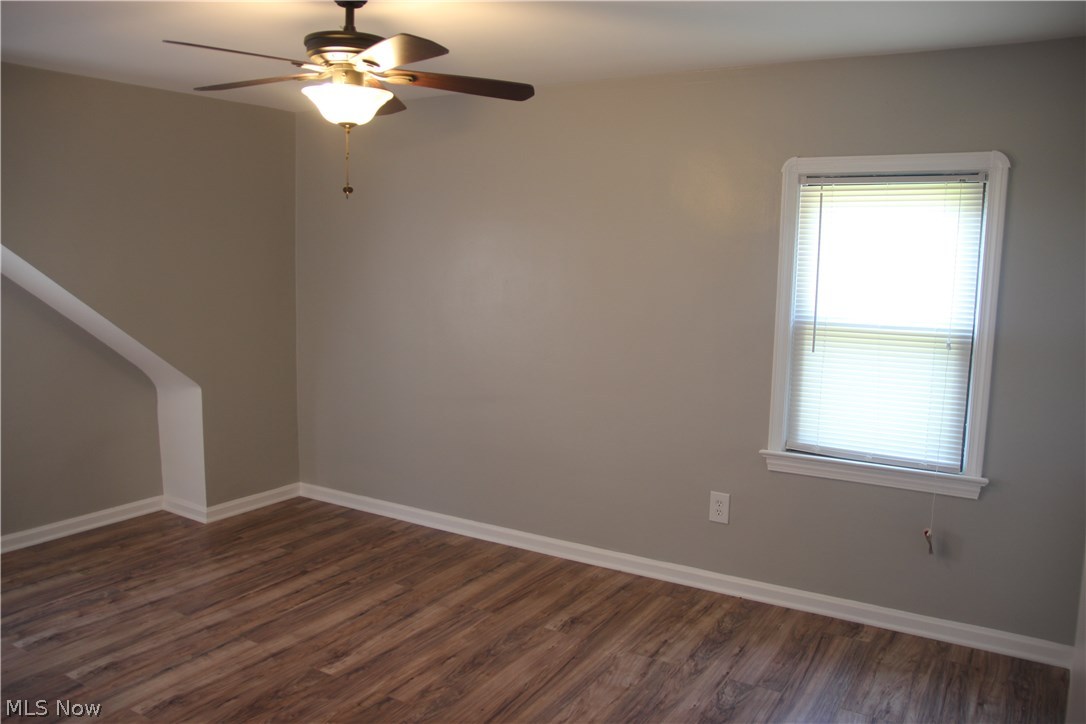 7411 Jameson Road Parma, OH 44129 - Photo 5 of 35