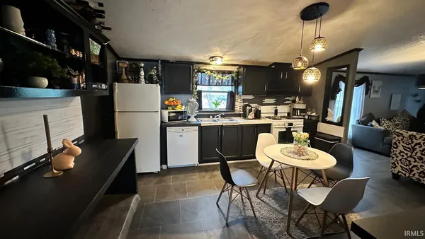 $164,900 | 904 South 14th Street, Goshen, IN 46526