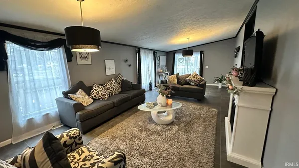 $164,900 | 904 South 14th Street, Goshen, IN 46526