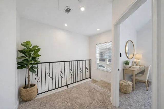 $400,000 | 1304 Dart Street, Unit E, Houston, TX 77007