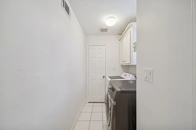 $400,000 | 1304 Dart Street, Unit E, Houston, TX 77007