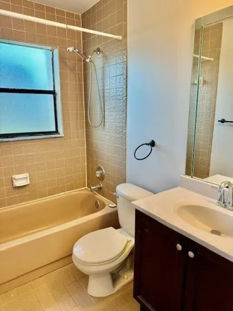 $1,800 | 11112 Royal Palm Boulevard, Unit 89, Coral Springs, FL 33065
