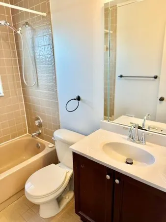 $1,800 | 11112 Royal Palm Boulevard, Unit 89, Coral Springs, FL 33065