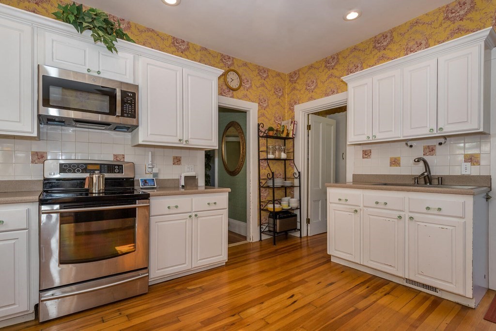 24 Centre Street Canton, MA 02021 - Photo 6 of 18 Gallery Image 6