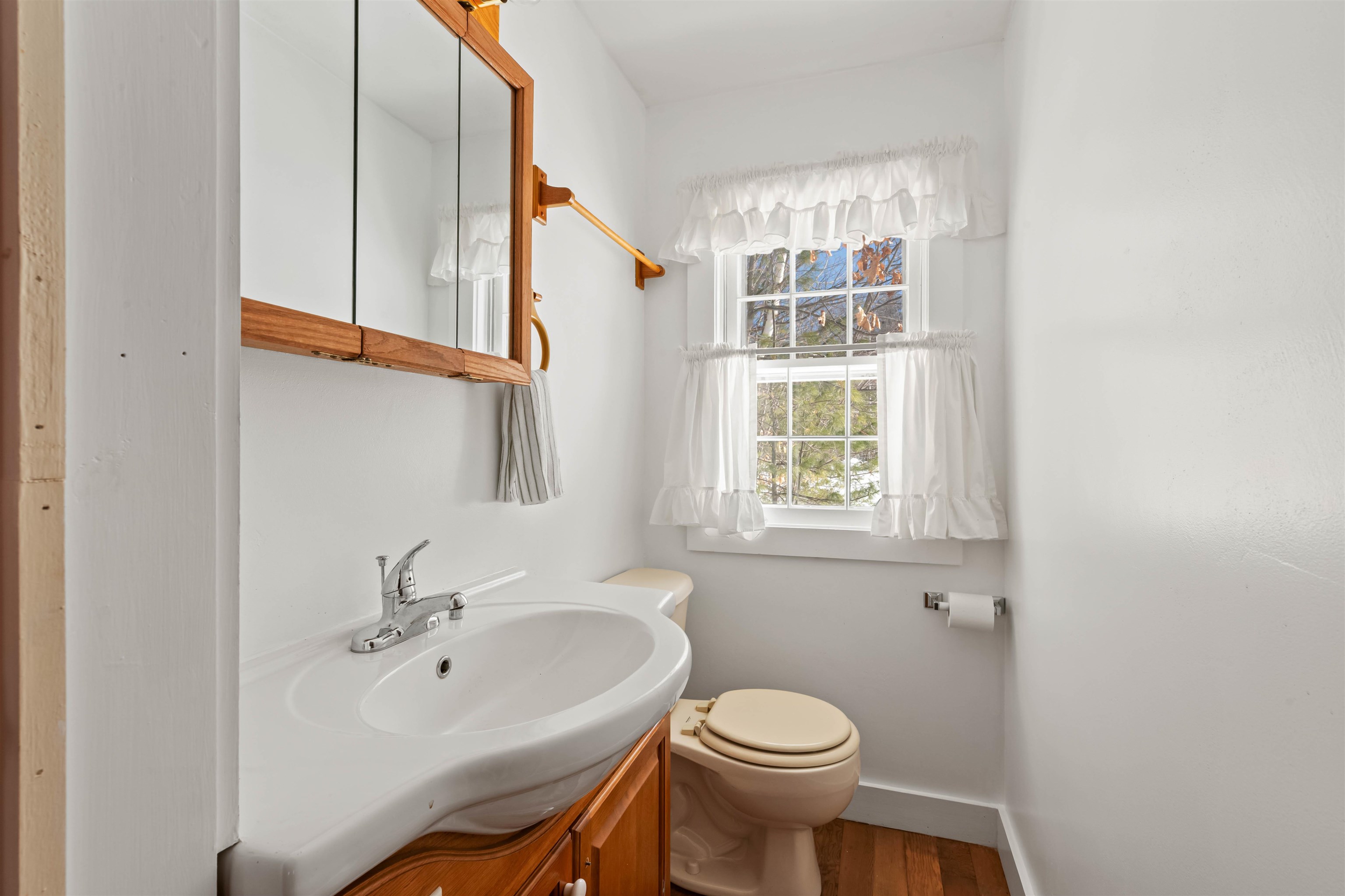 47 Stage Coach Road Alton, NH 03809 - Photo 26 of 50