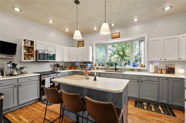 $410,000 | 2041 West Walnut Ridge Road, Salem, IN 47167