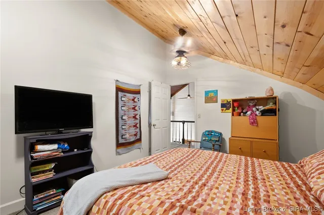 $410,000 | 2041 West Walnut Ridge Road, Salem, IN 47167