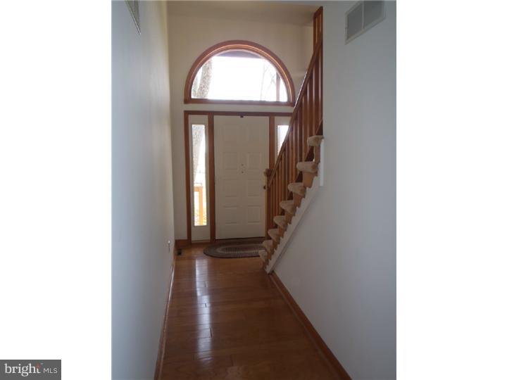 85 Hunsberger Road Telford, PA 18969 - Photo 7 of 21 Foyer