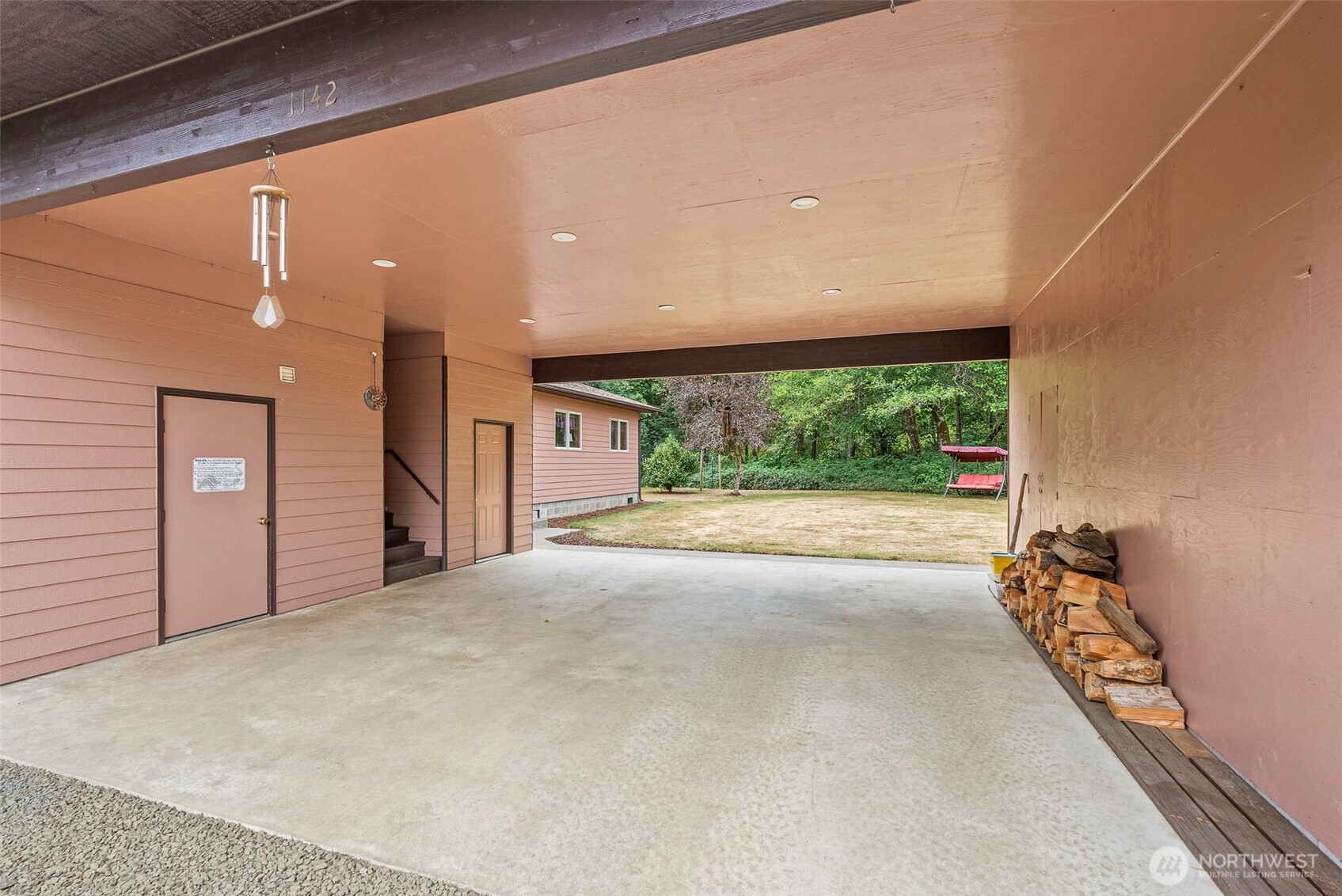 1142 SR 6 Raymond, WA 98577 - Photo 7 of 40 a view of a room with window