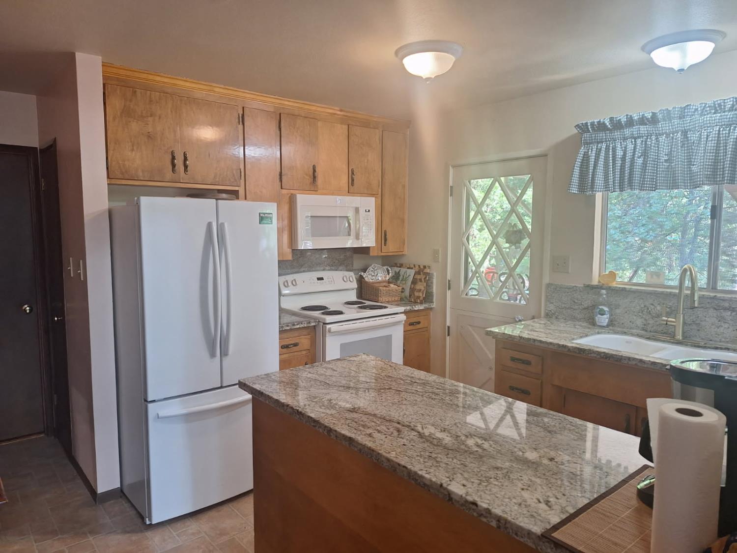 5695 Juarez Road Pollock Pines, CA 95726 - Photo 12 of 28