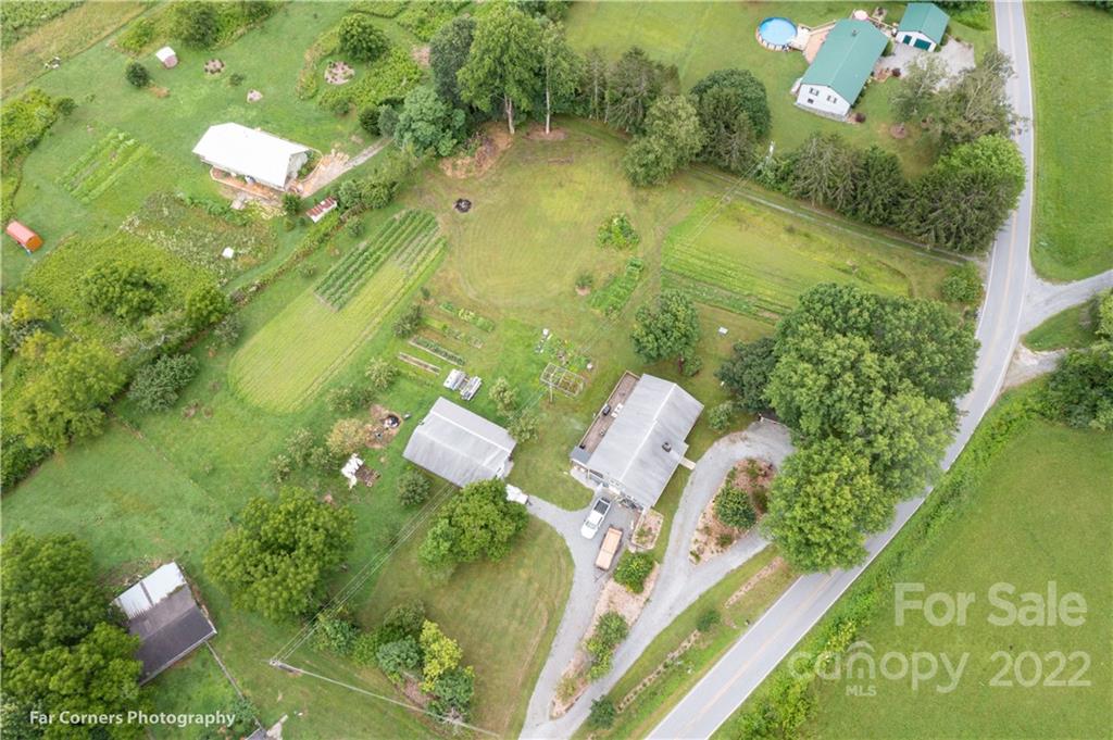 581 Whitmire Road Brevard, NC 28712 - Photo 8 of 37 Gallery Image 8