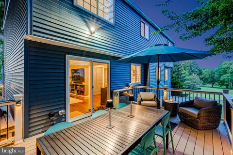 $1,250,000 | 933 War Admiral Street, Great Falls, VA 22066