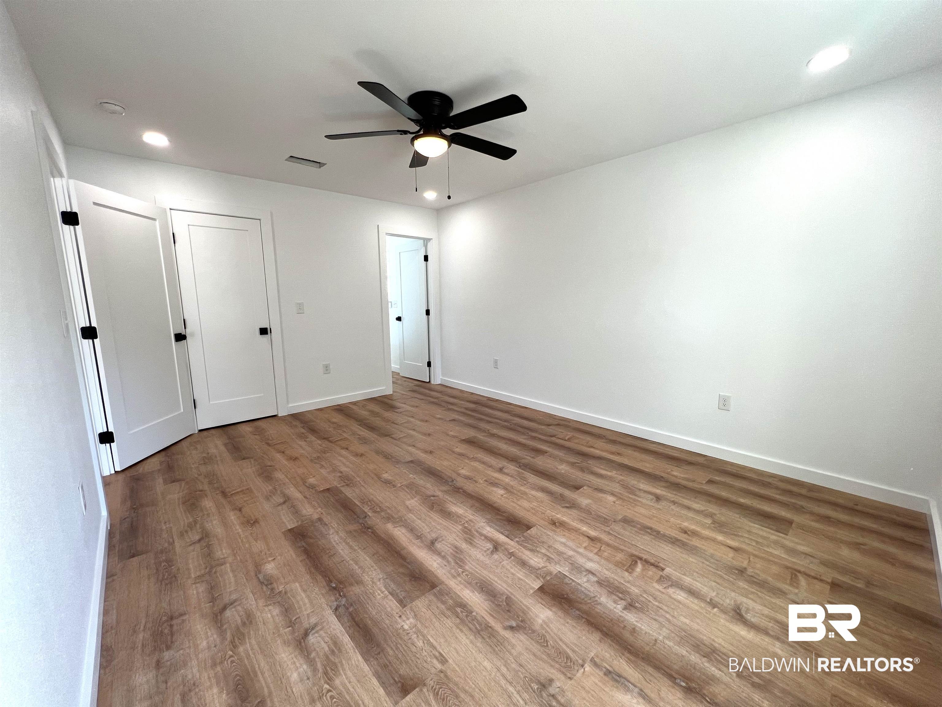 102 Earl Street Brewton, AL 36426 - Photo 3 of 27 Primary