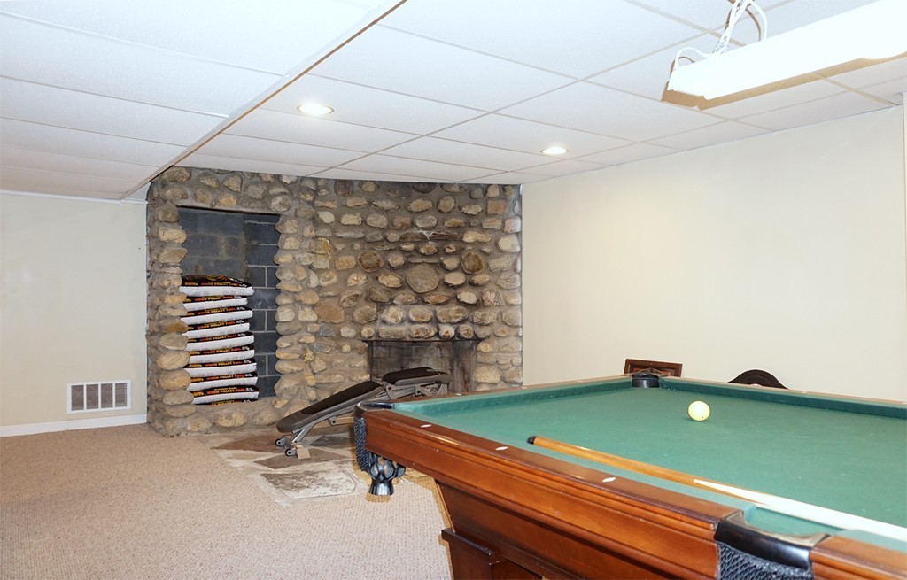 92 Ellendale Circle Springfield, MA 01128 - Photo 19 of 25 a room with pool table and windows
