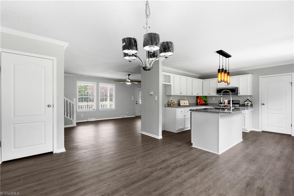 681 County Line Road Reidsville, NC 27320 - Photo 10 of 43 Gallery Image 10