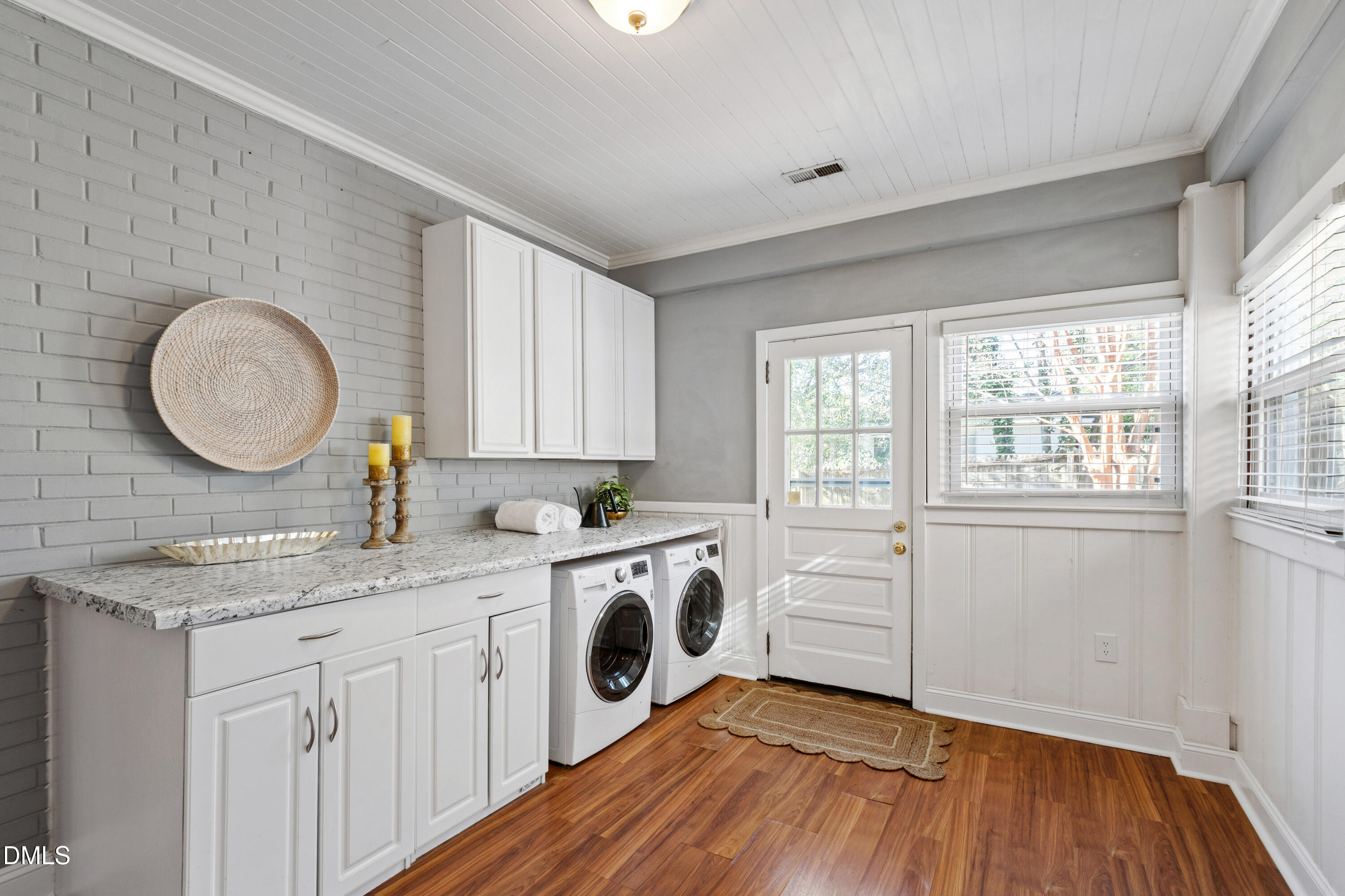 403 Brooks Avenue Raleigh, NC 27607 - Photo 6 of 58 Brooks-25