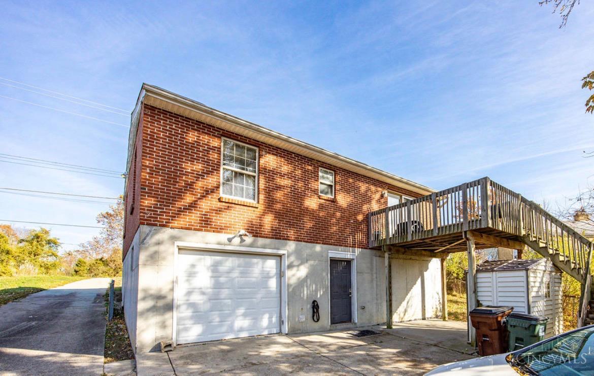 8925 Pippin Road Cincinnati, OH 45251 - Photo 25 of 30