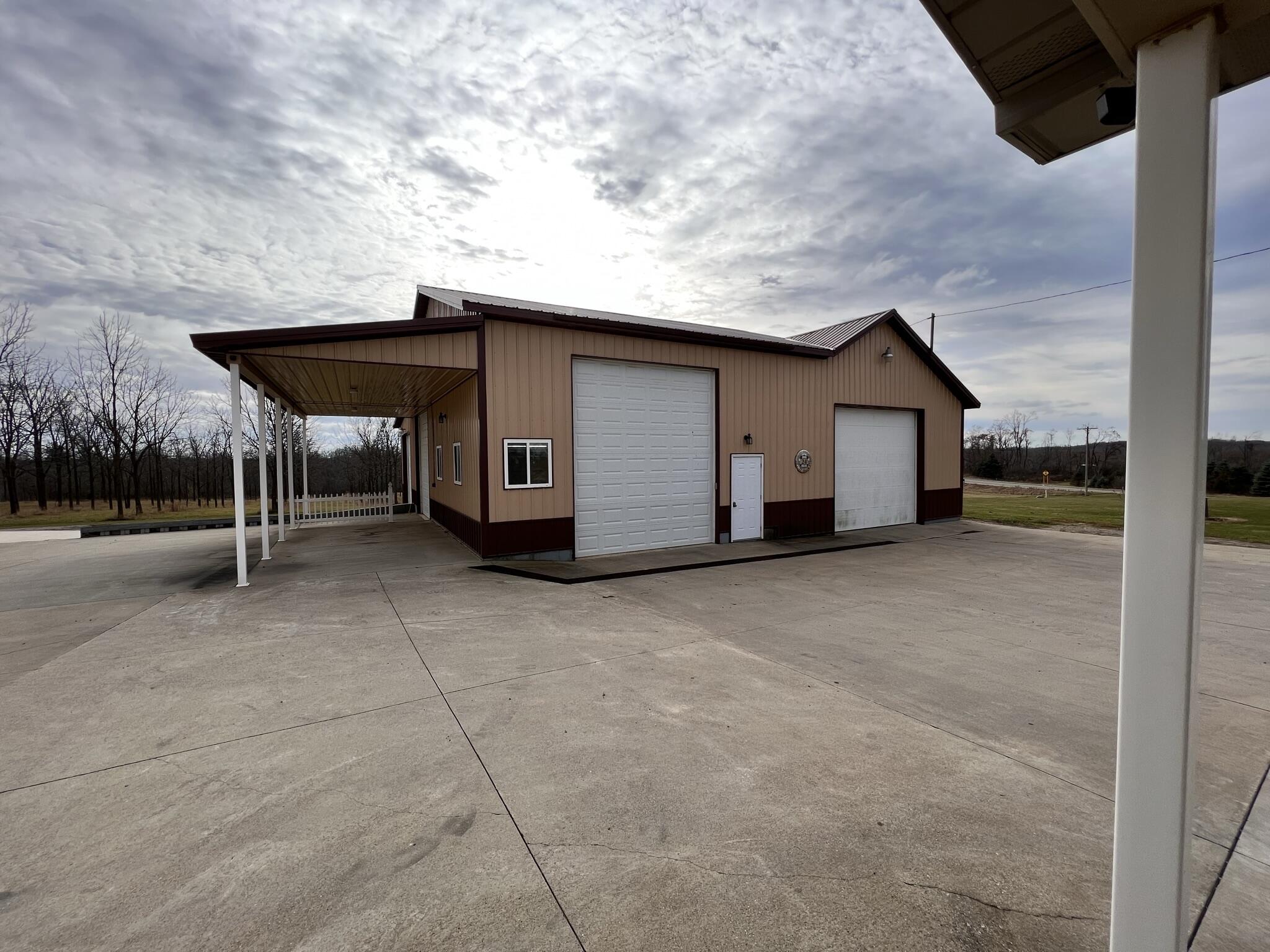 6971 West Burt Road Camden, MI 49232 - Photo 5 of 53 6971 W Burt (56)