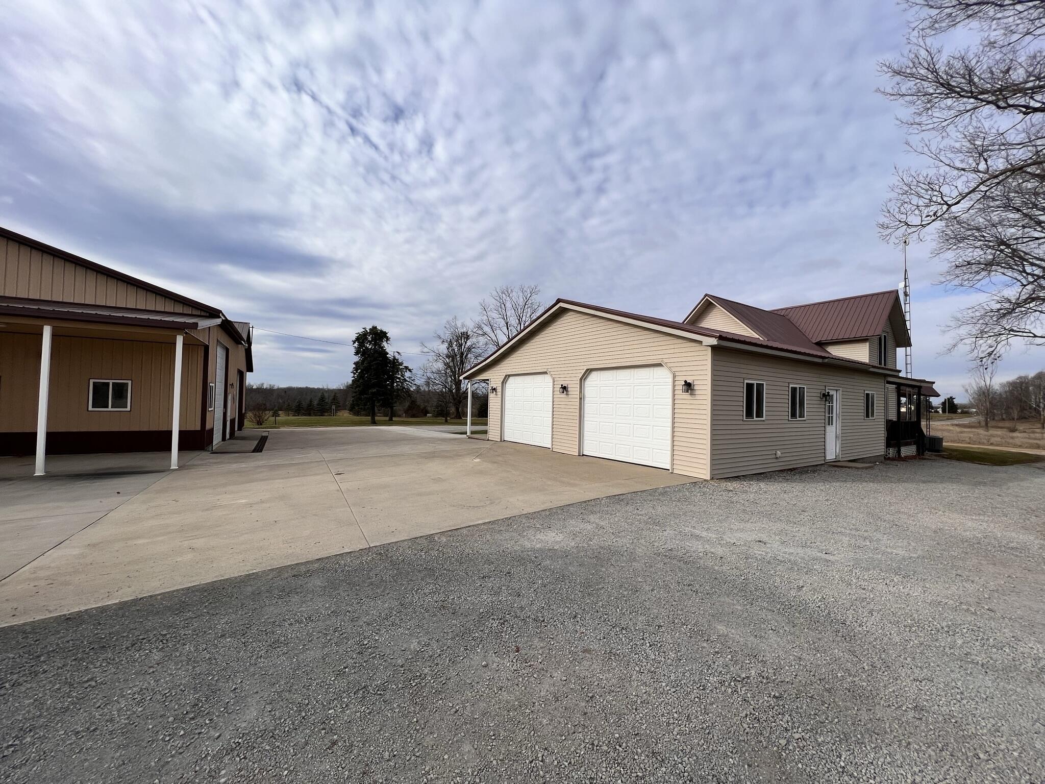 6971 West Burt Road Camden, MI 49232 - Photo 8 of 53 6971 W Burt (58)