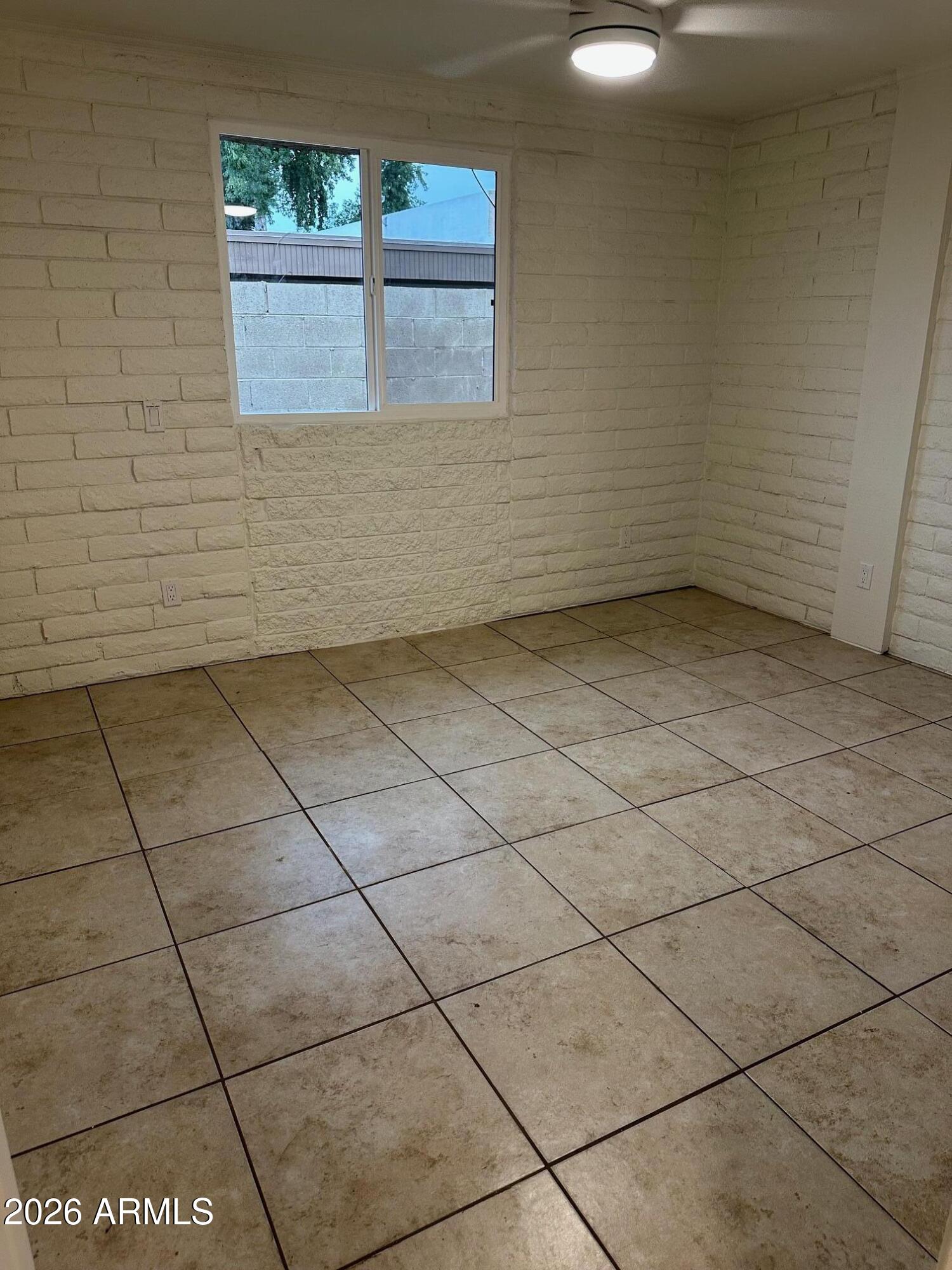 2333 West Glenrosa Avenue, Unit 114 Phoenix, AZ 85015 - Photo 11 of 15 IMG_4025