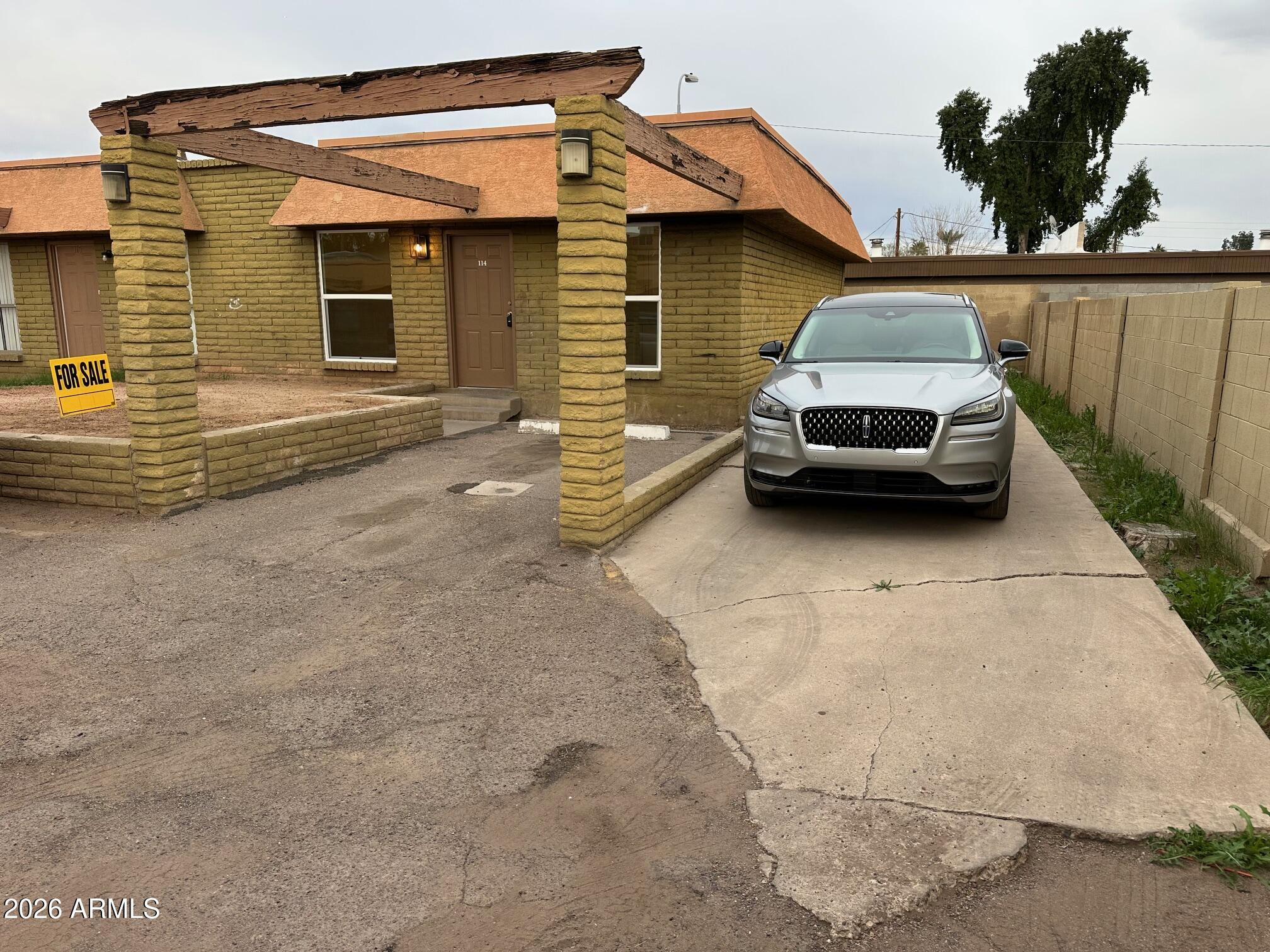 2333 West Glenrosa Avenue, Unit 114 Phoenix, AZ 85015 - Photo 2 of 15 IMG_4015