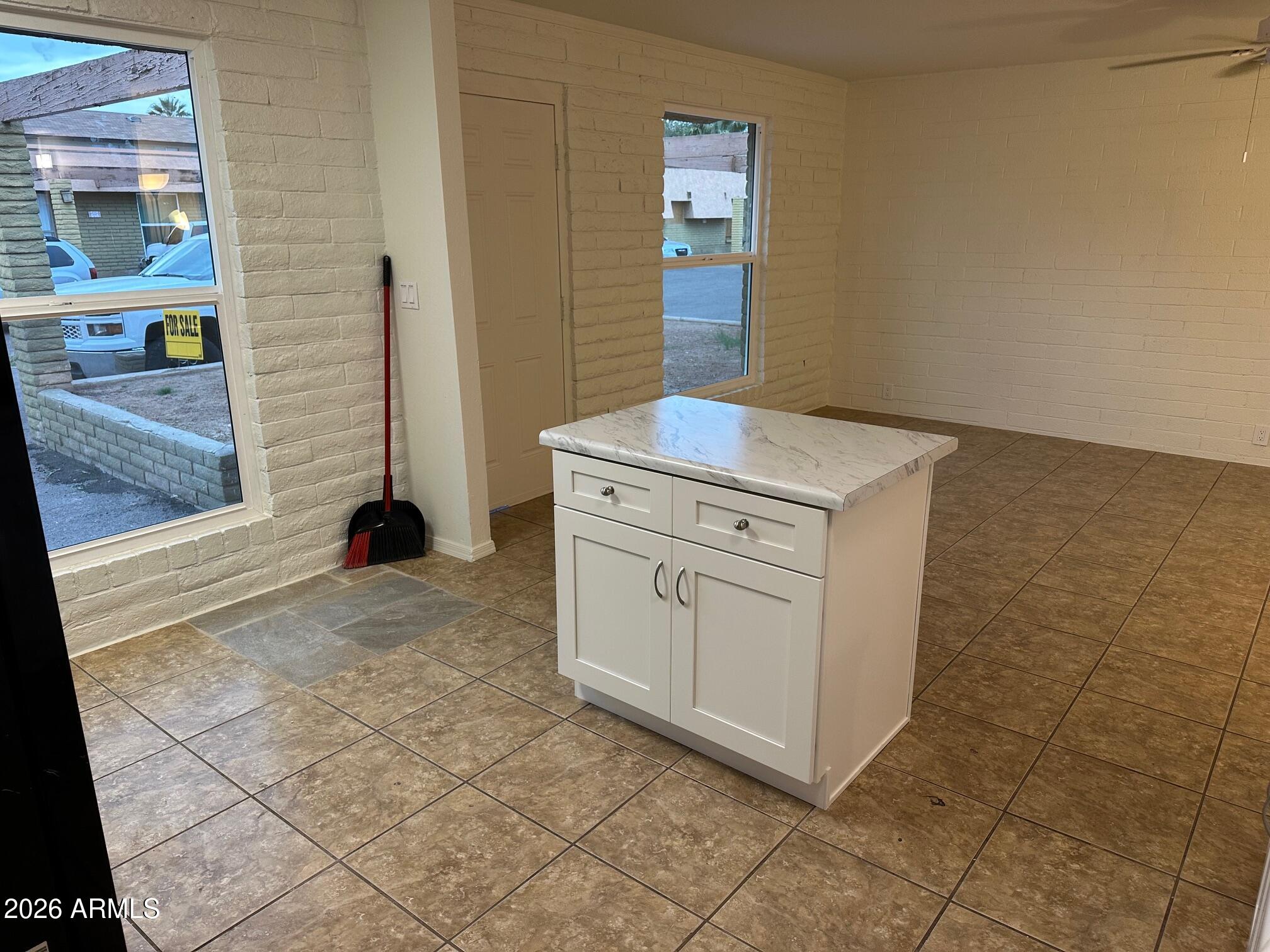 2333 West Glenrosa Avenue, Unit 114 Phoenix, AZ 85015 - Photo 7 of 15 IMG_4021